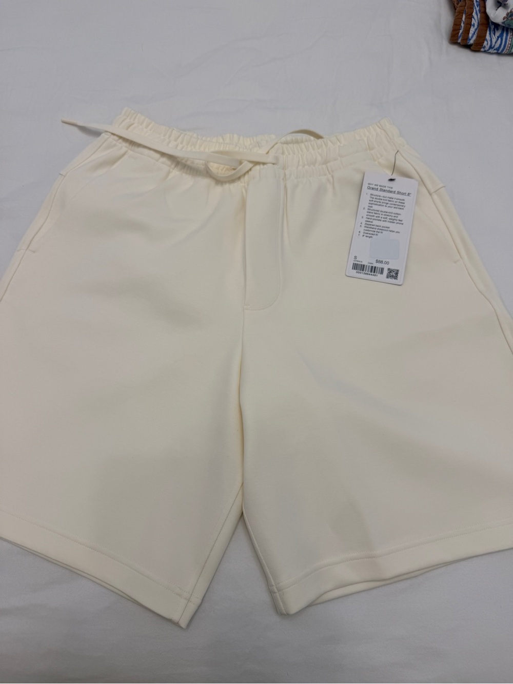 lululemon athletica Men's Cream Athletic Drawstring Shorts